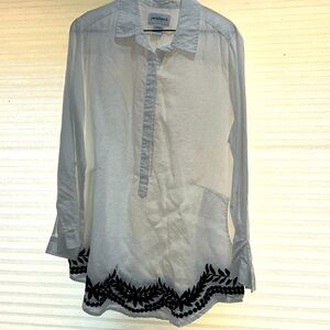 Peck & Peck linen tunic with very dark baby (or black) embroidery